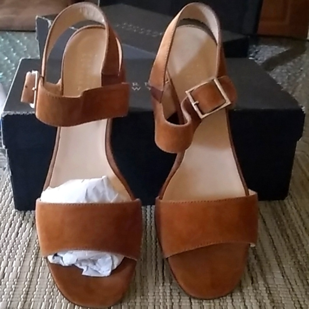 Barney New York Block sandals. Made In Italy